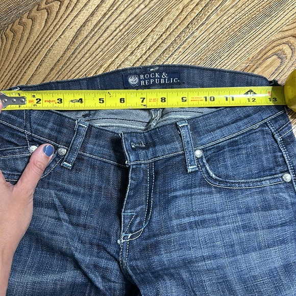 Rock and Republic Jeans with Skull design - Picture 6 of 7